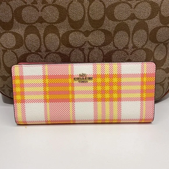 Coach Slim Wallet With Garden Plaid Print
IM/Taffy Multi NWT - Picture 13 of 16